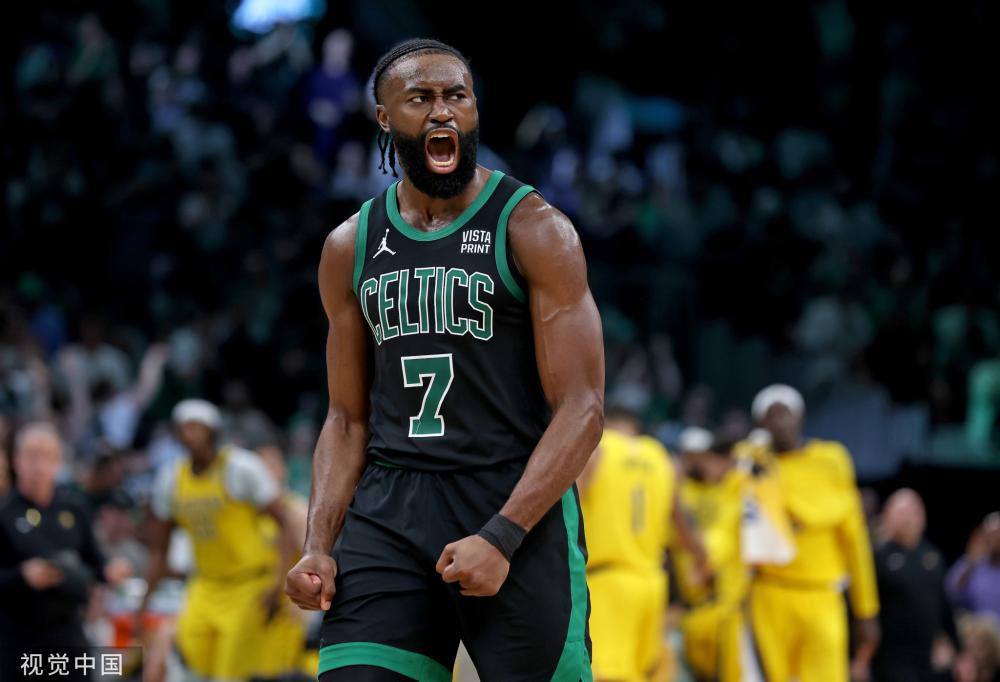 吸引着无数 吸引着无数