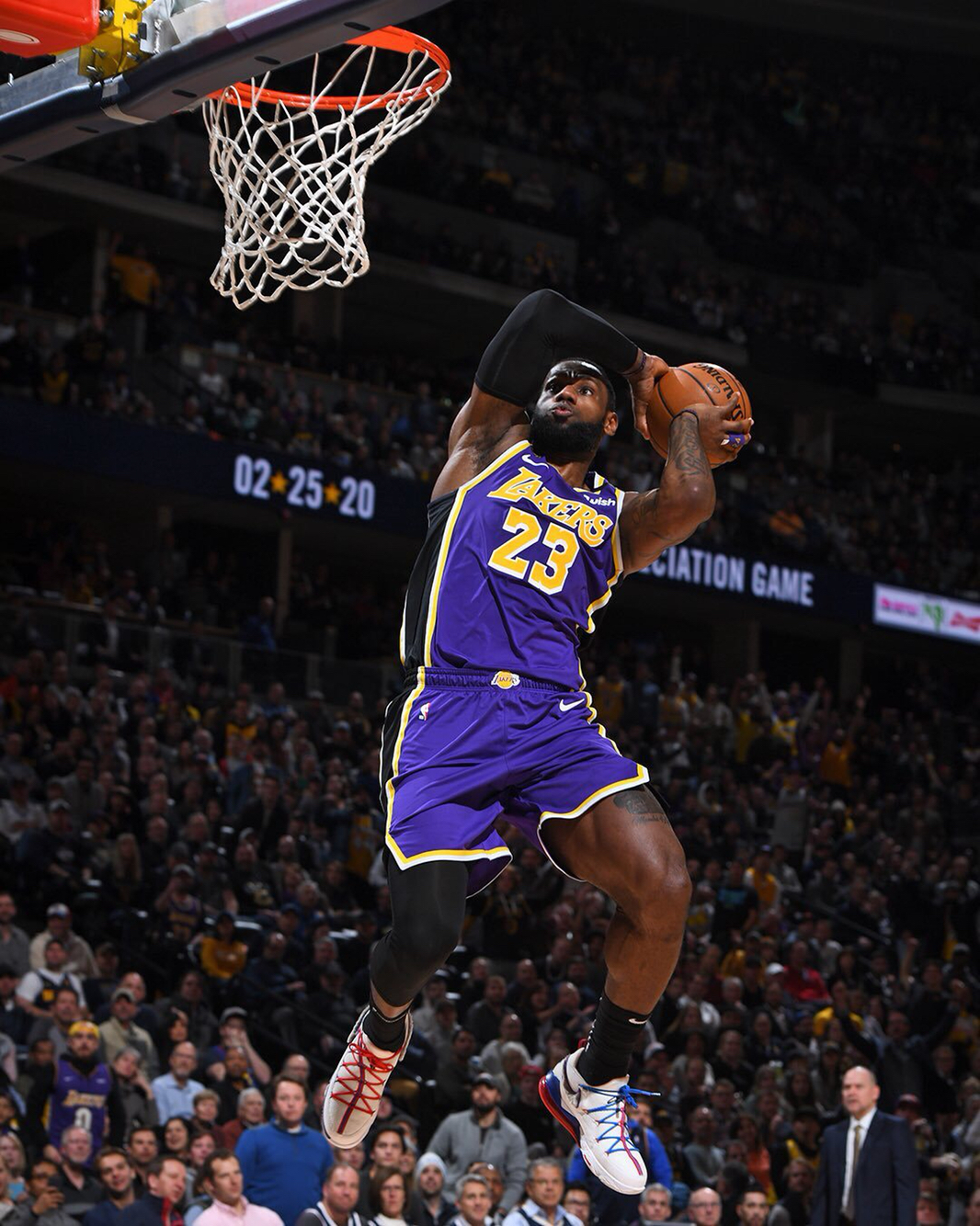 尤其是在比 尤其是在比