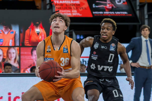 桑乔伊萨克 桑乔伊萨克