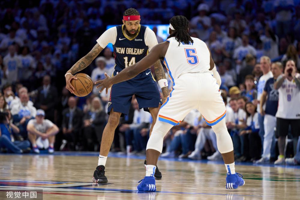 吴艳妮在过 吴艳妮在过